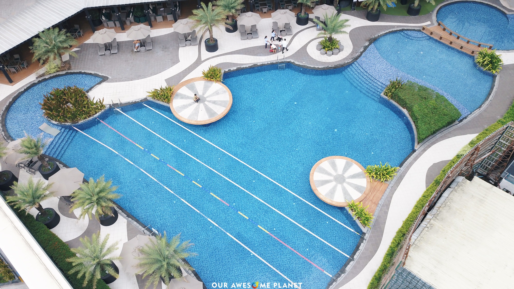 The Alpha Suites Makati An Awesomely Stylish Serviced Apartment